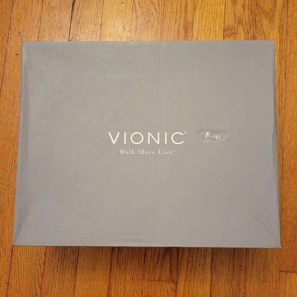 NWT Vionic Spencer Waterproof‎ Black Leather Lace Up Ankle Boots 9 Combat Moto